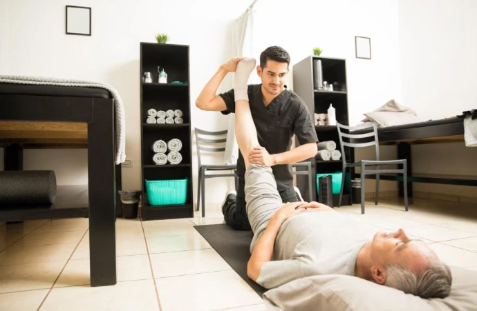 ​Sports injury recovery and targeted exercise therapy